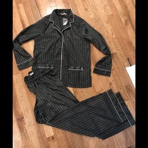 Victorias Secret Satin Pajama Set Size XS